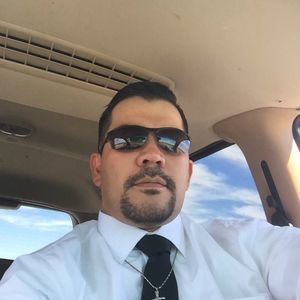 Meet your Posher, Robert